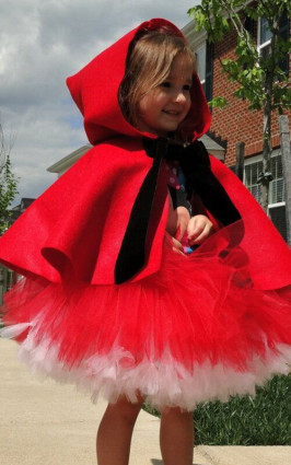 check http://www.mamaweetjes.nl voor meer carnavalskleding voor kinderen